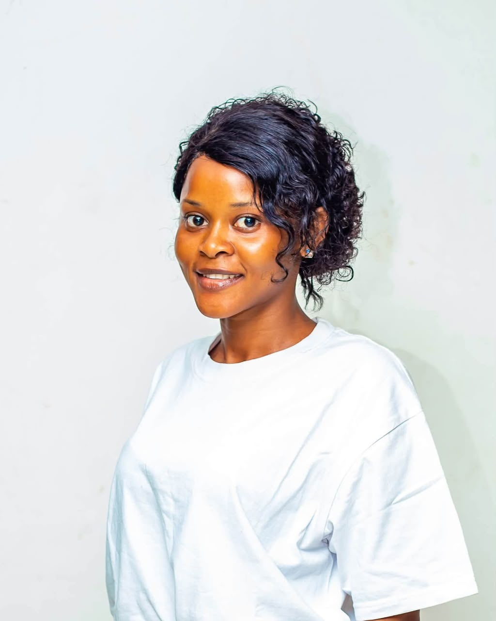 Darel Dekims — Miss. Taraba contestant